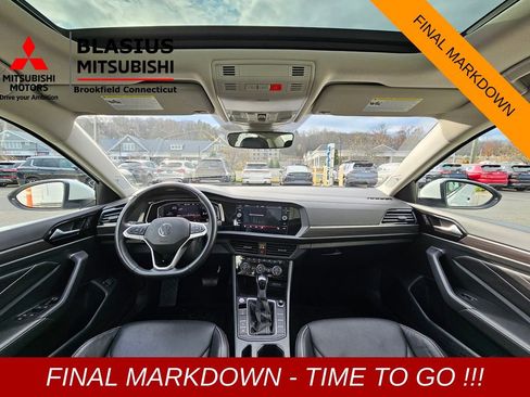 Used 2024 Volkswagen Jetta SEL image 22