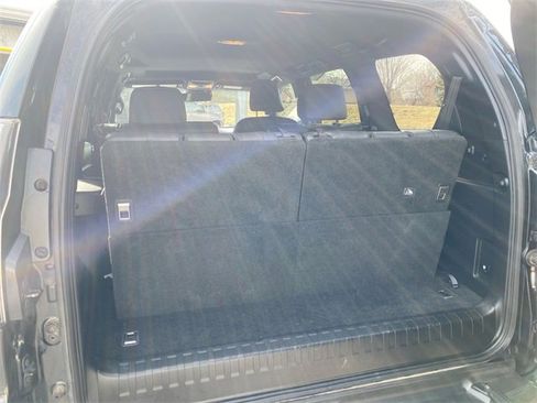 Used 2023 Lexus GX 460 Luxury w/ Sport Design Package image 25