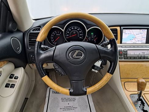 Used 2002 Lexus SC 430 Convertible image 11