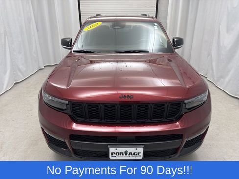 Used 2022 Jeep Grand Cherokee L Limited w/ Black Appearance Package image 7