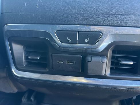 Used 2022 Chevrolet Silverado 2500 High Country w/ Z71 Off-Road Package image 53