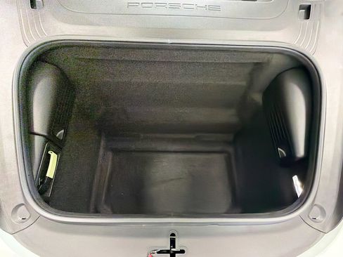 Certified 2025 Porsche 718 Boxster RWD image 13