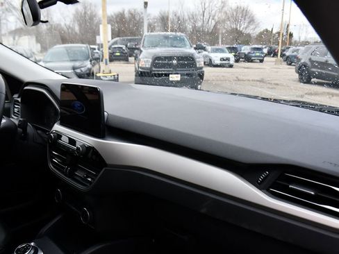 Used 2022 Ford Escape SEL AWD/4WD image 15