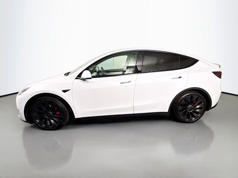 Used 2021 Tesla Model Y Performance image 6