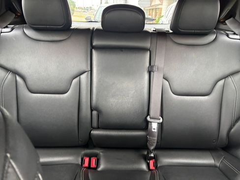 Used 2025 Jeep Compass Limited AWD/4WD image 39