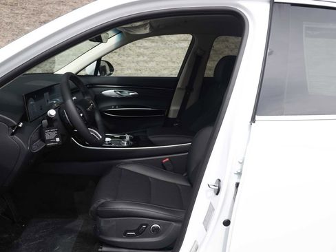 New 2026 Genesis GV70 2.5T image 12