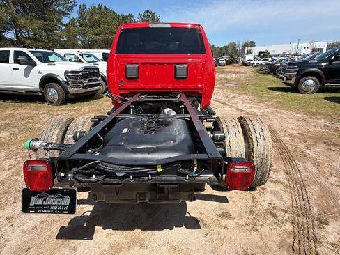 New 2026 RAM 5500 Tradesman w/ Chrome Appearance Group image 9