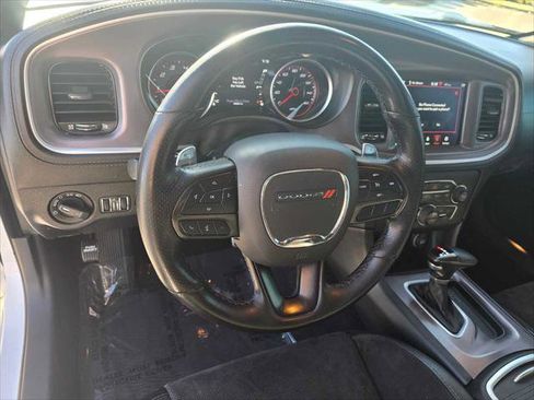 Used 2022 Dodge Charger R/T w/ Plus Group image 25
