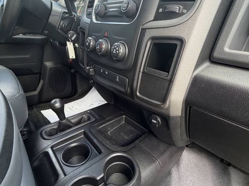 Used 2018 RAM 2500 Tradesman AWD/4WD image 29