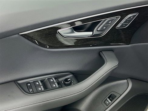 New 2026 Audi Q8 Premium Plus image 19