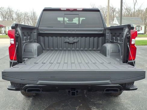 New 2026 Chevrolet Silverado 1500 High Country w/ Midnight Edition AWD/4WD image 18