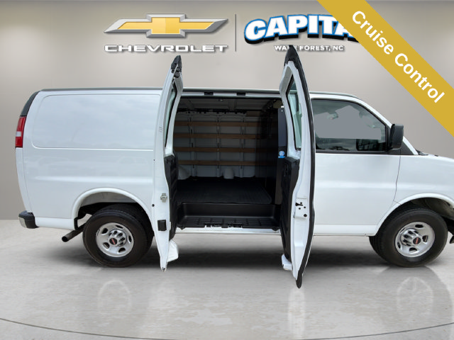 Used 2025 GMC Savana 2500 w/ Driver Convenience Package RWD image 11