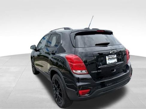 Used 2020 Chevrolet Trax LT w/ LT Convenience Package AWD/4WD image 13