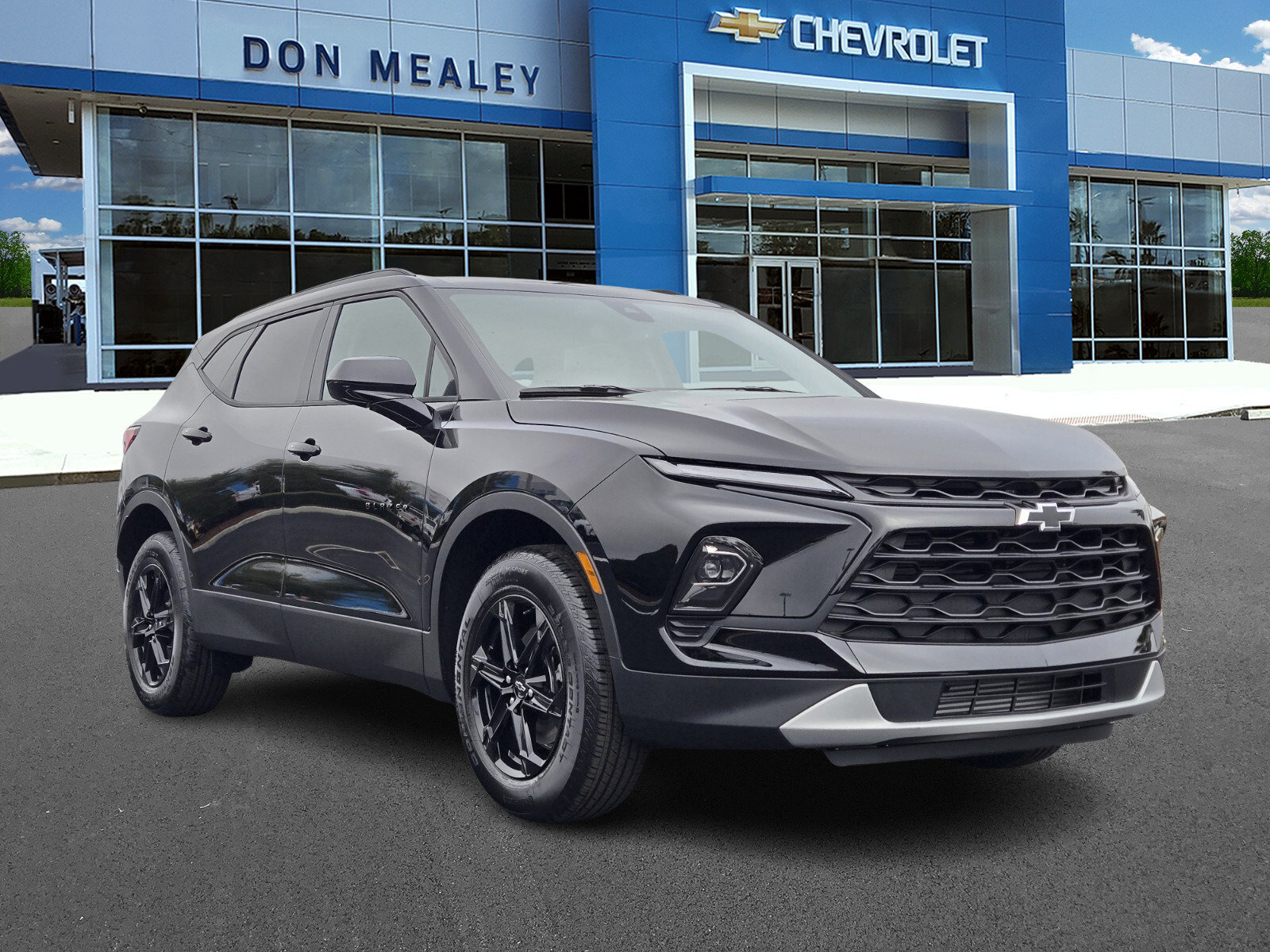 New 2026 Chevrolet Blazer LT w/ Convenience Package FWD image 1