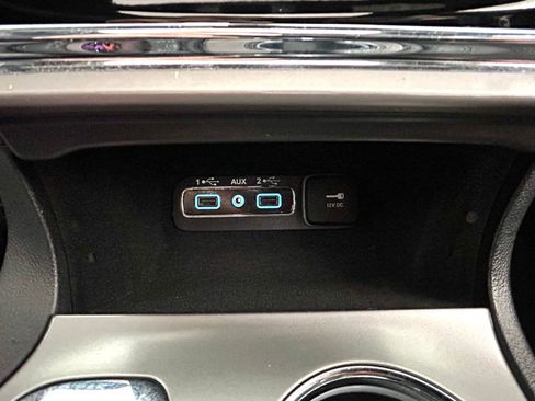 Used 2020 Jeep Grand Cherokee Limited w/ Luxury Group II image 22