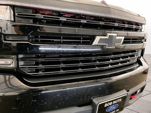 Used 2019 Chevrolet Silverado 1500 LT Trail Boss AWD/4WD image 30