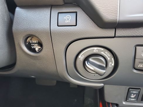 New 2026 Nissan Frontier PRO-4X AWD/4WD image 18