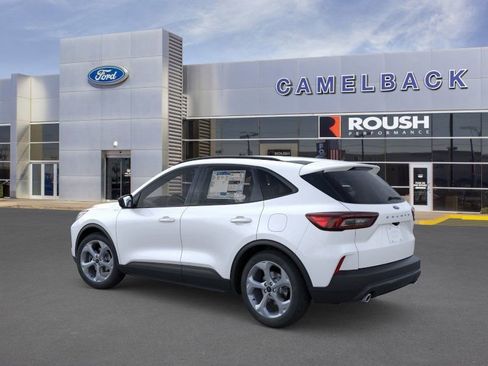 New 2026 Ford Escape ST-Line w/ Tech Pack #1 FWD image 34