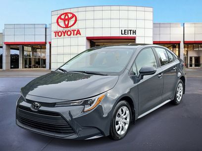 Used 2025 Toyota Corolla LE