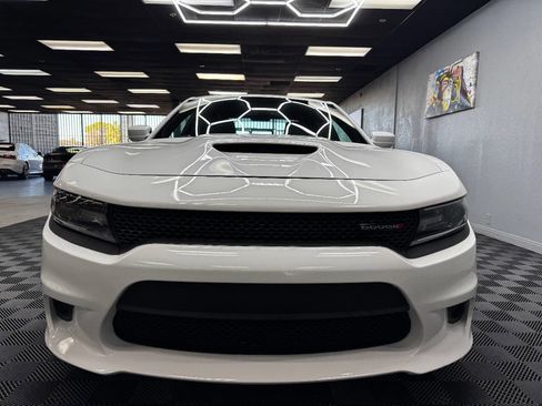 Used 2019 Dodge Charger GT w/ Driver Confidence Group image 3
