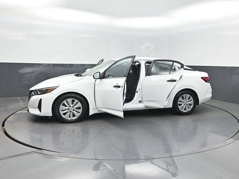 Used 2024 Nissan Sentra S FWD image 36