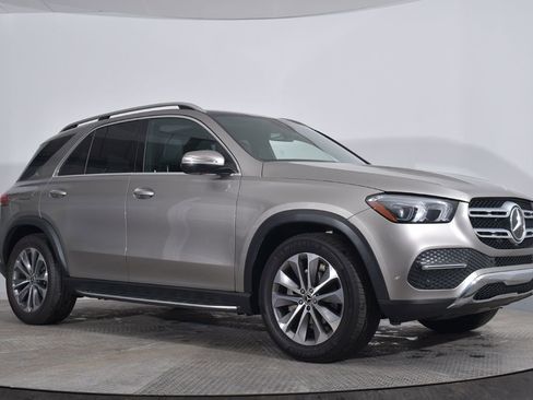 Used 2022 Mercedes-Benz GLE 350 4MATIC image 9