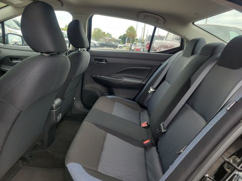 Used 2025 Nissan Versa SV FWD image 11