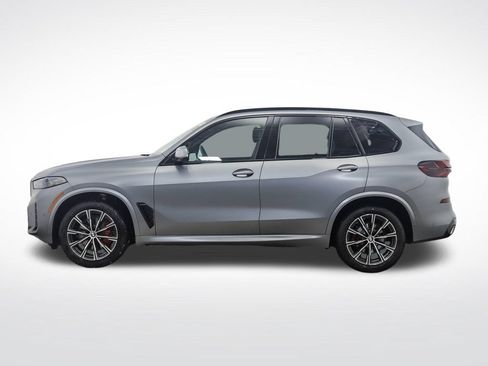 Used 2026 BMW X5 xDrive40i w/ Executive Package AWD/4WD image 2