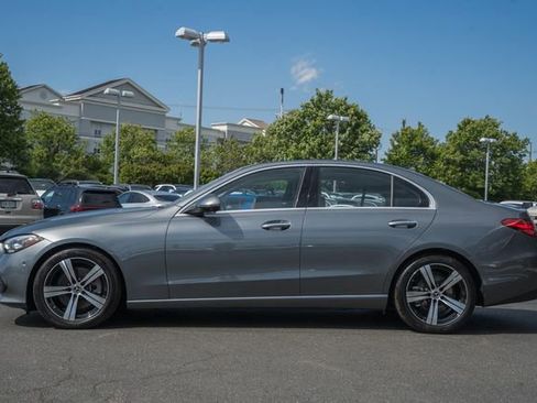 Used 2023 Mercedes-Benz C 300 4MATIC Sedan image 4