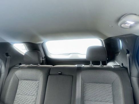 Used 2020 Chevrolet Equinox LT image 15