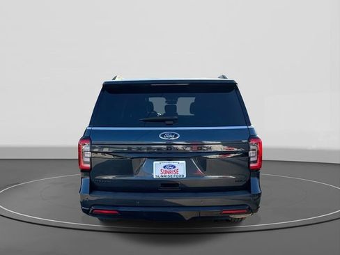 Used 2022 Ford Expedition Max Limited image 7