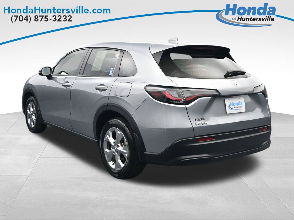 Certified 2025 Honda HR-V LX image 6