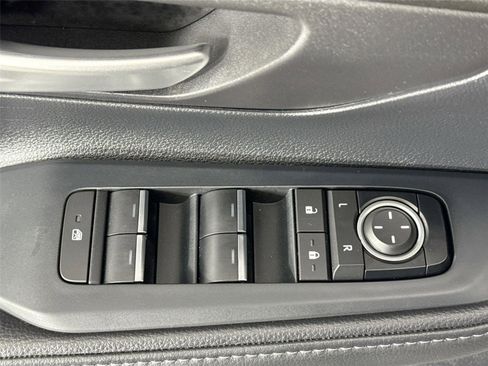 Certified 2024 Toyota Grand Highlander XLE image 28