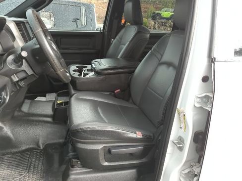 Certified 2022 RAM 2500 Tradesman AWD/4WD image 5