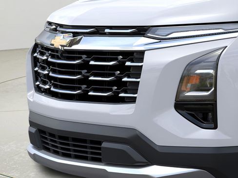 New 2026 Chevrolet Equinox LT AWD/4WD image 13