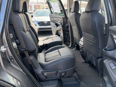 New 2026 Subaru Ascent Limited image 6