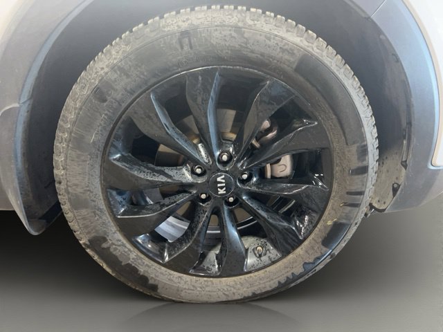 Used 2019 Kia Sorento S AWD/4WD image 32