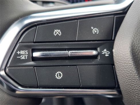 New 2025 Chevrolet Suburban Premier image 30