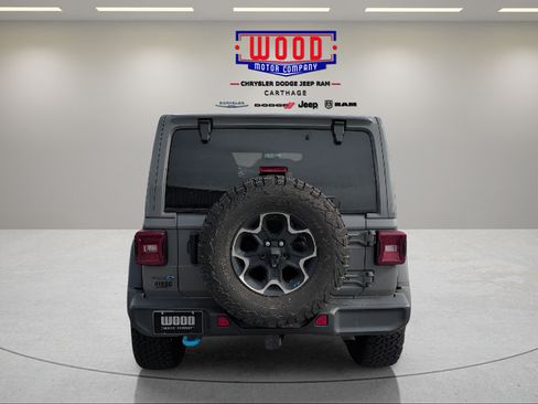 Used 2022 Jeep Wrangler Unlimited Rubicon 4xe w/ Cold Weather Group AWD/4WD image 4