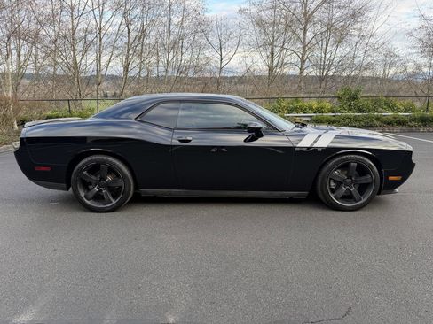 Used 2013 Dodge Challenger R/T Plus image 47