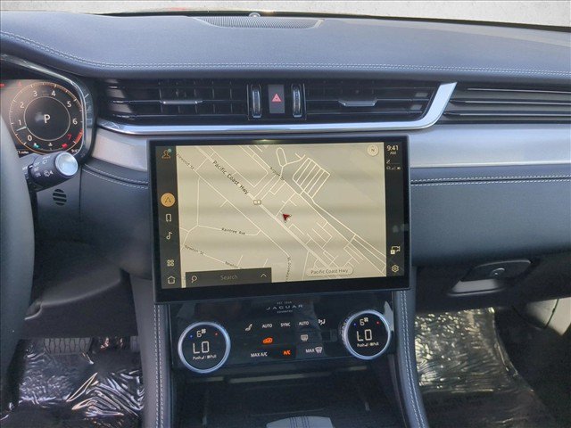 Used 2024 Jaguar F-PACE R-Dynamic S AWD/4WD image 15