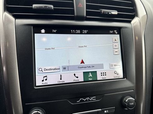 Used 2019 Ford Fusion SE image 21