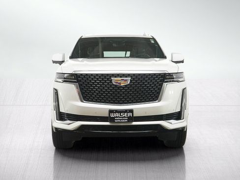 Used 2024 Cadillac Escalade ESV Premium Luxury w/ Performance Package AWD/4WD image 8