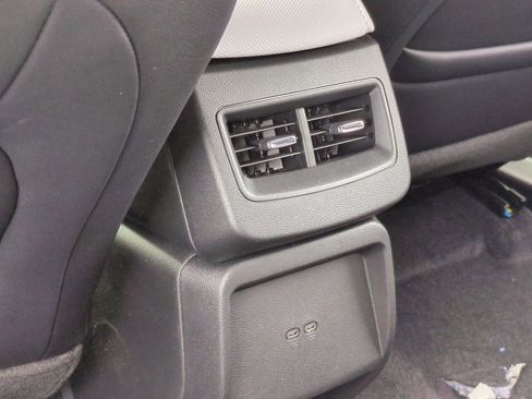 New 2026 Chevrolet Equinox EV LT image 20