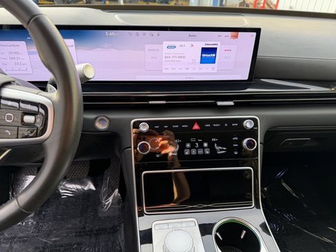 Used 2025 Genesis GV80 2.5T Standard image 20