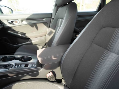 Used 2025 Honda Civic Sport image 10