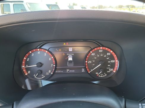 Used 2022 Nissan Frontier PRO-4X image 29