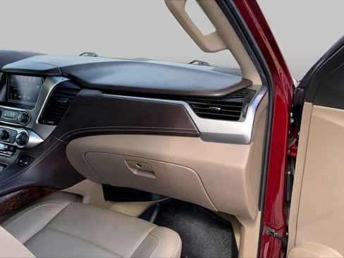 Used 2016 Chevrolet Tahoe LT RWD image 18