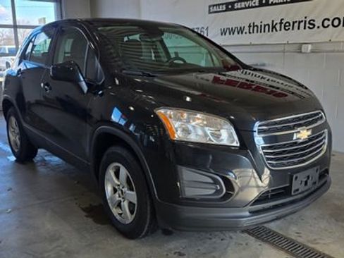 Used 2016 Chevrolet Trax LS image 9