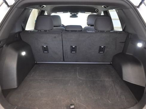 Used 2025 Chevrolet Equinox LT AWD/4WD image 16